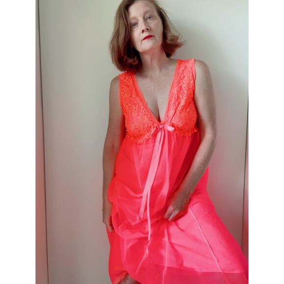 Vintage Lingerie Nightie Neon Coral Orange Lace Size M/Large Fit Bright - Picture 7 of 8